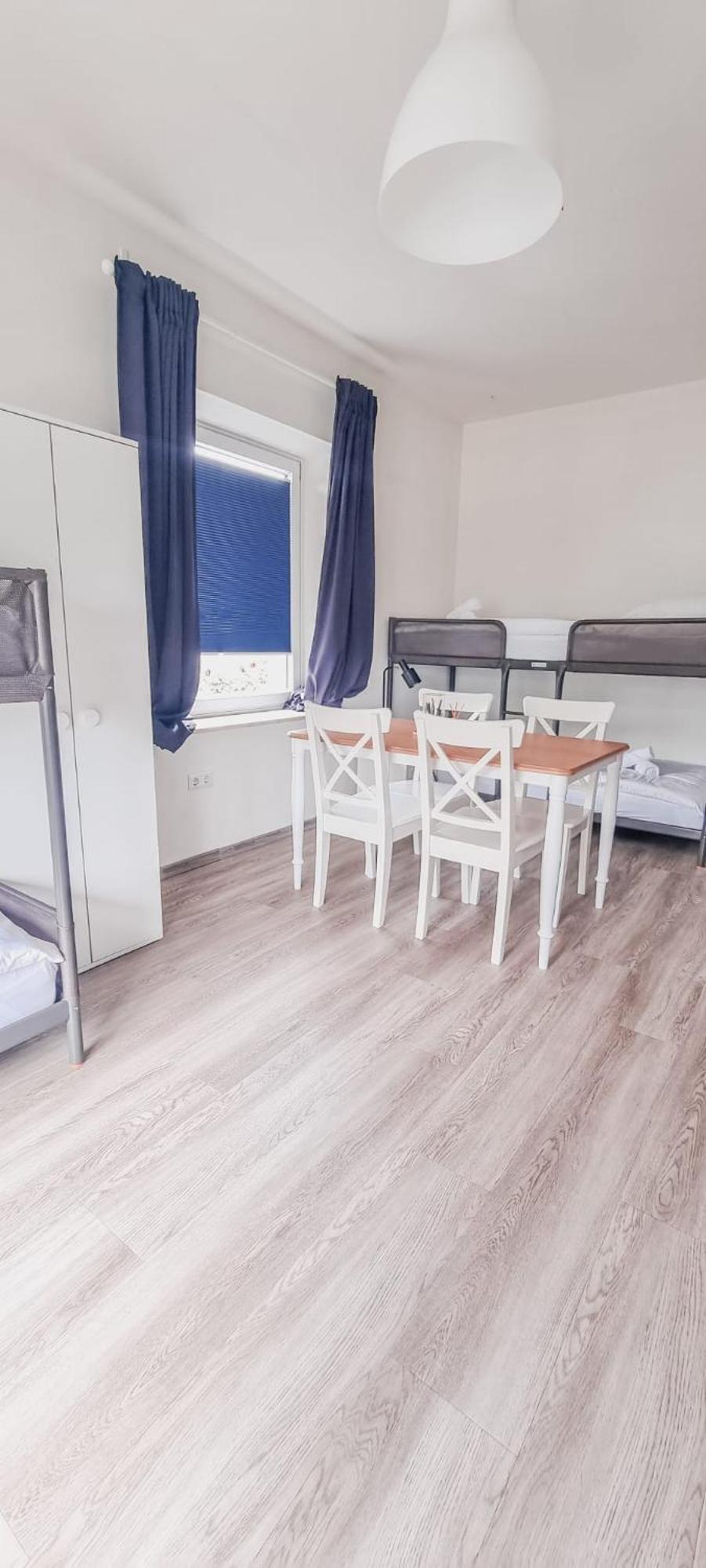 Sechsbettzimmer "Blau" In Zentraler Lage Бремен Экстерьер фото